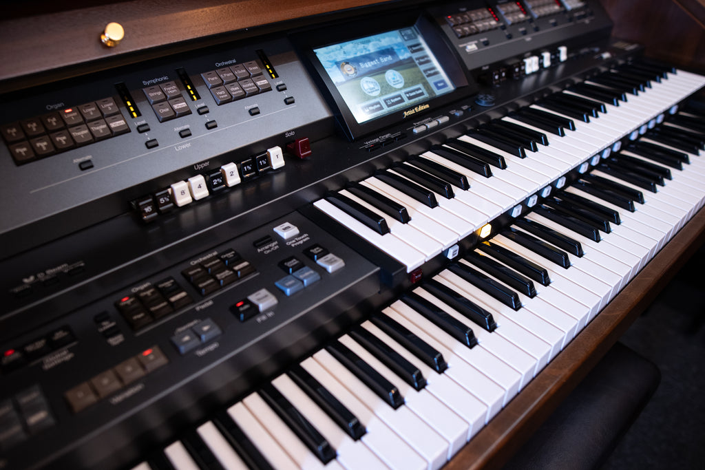 Roland Atelier AT-800 Artist Edition Organ | Premium Delivery & All Inclusive Accessory Package | Used Model
